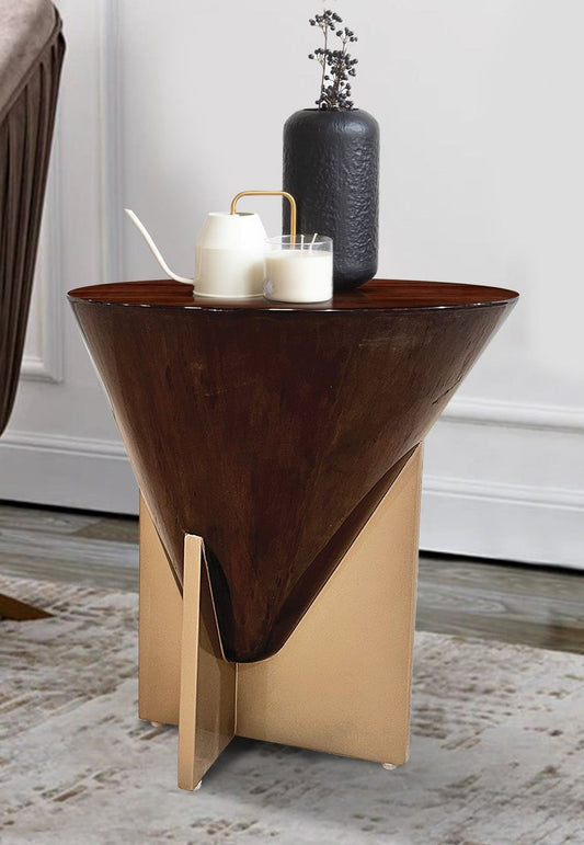 Modern classic I Table