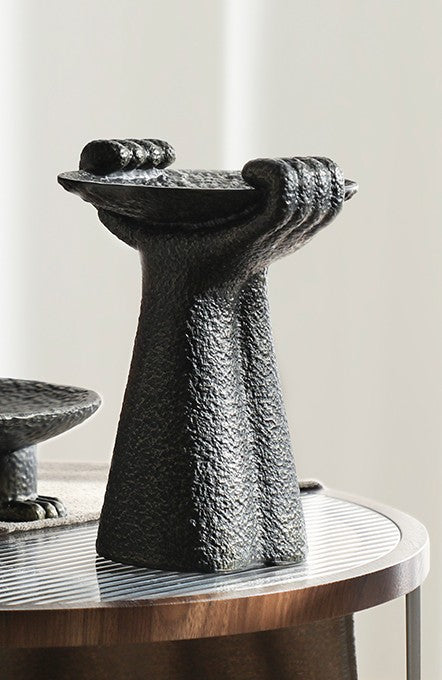 Hammered texture, flawless function I Plate