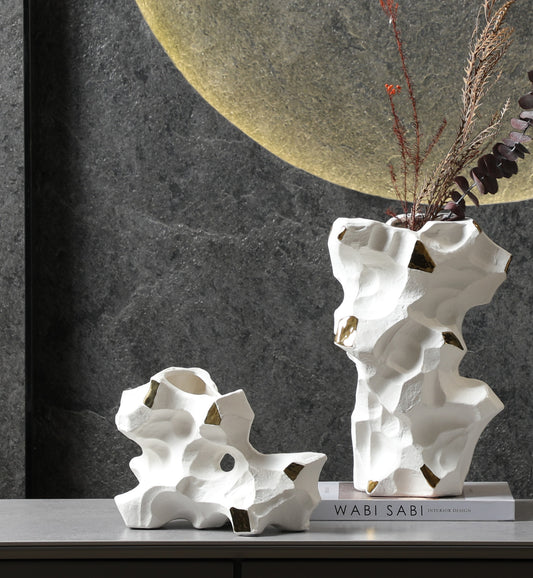 Inspired by timeless strength of nature I Vase