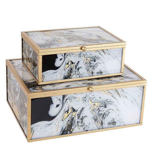 Timeless pair for your most treasured pieces I Storage box