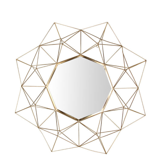 A mirror that adds depth, light and charm I Mirror