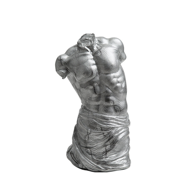 Simplicity sculpted into sophistication