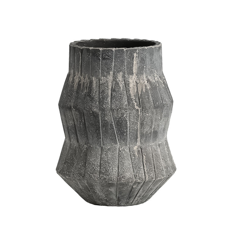 A vase rooted in the beauty of water chestnut I Pot