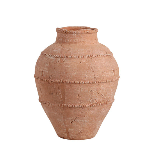 Earthy tones, timeless appeal I Pot