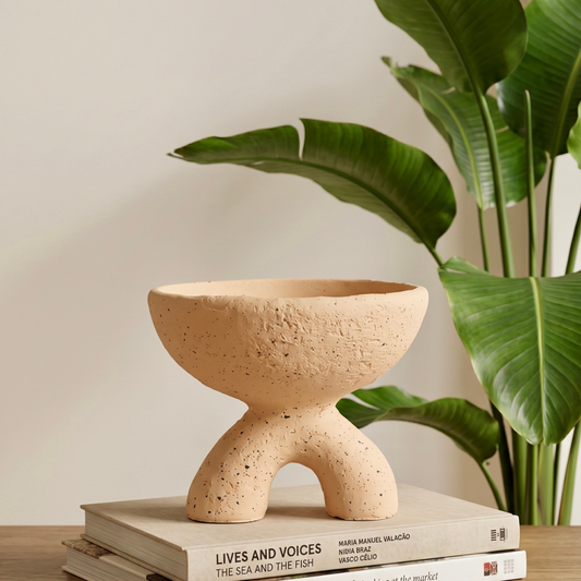 Coarse-grained charm with timeless appeal I Pot