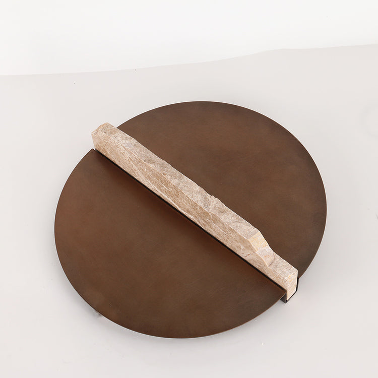 Timeless serveware piece