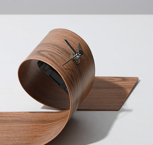 Nature's rhythm, one second at a time I Clock