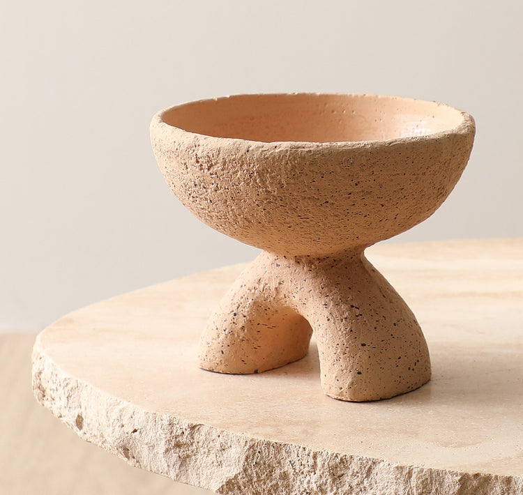 Coarse-grained charm with timeless appeal I Pot