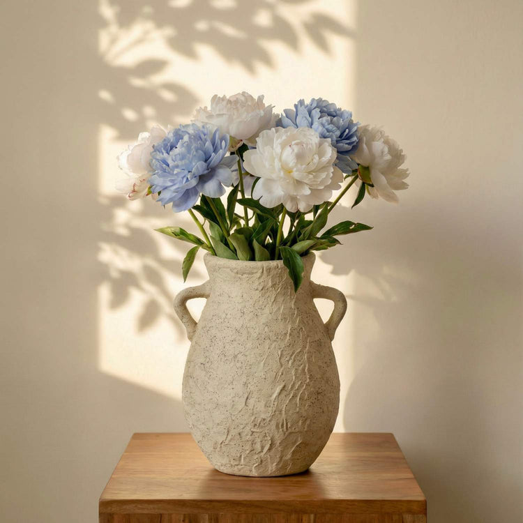 Handcrafted to bring warmth to your space I Pot