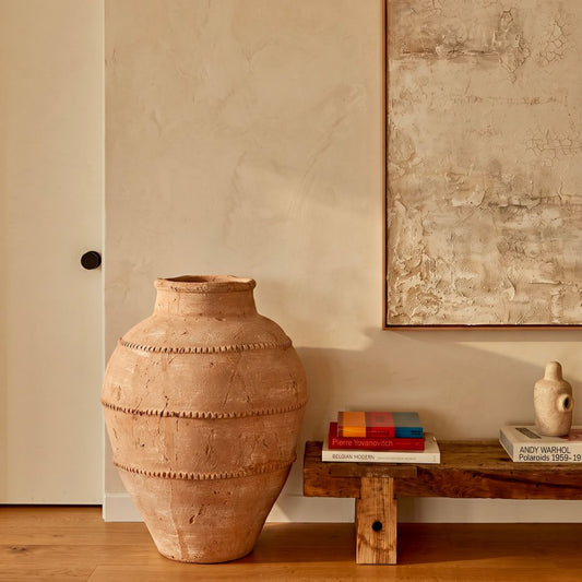 Earthy tones, timeless appeal I Pot