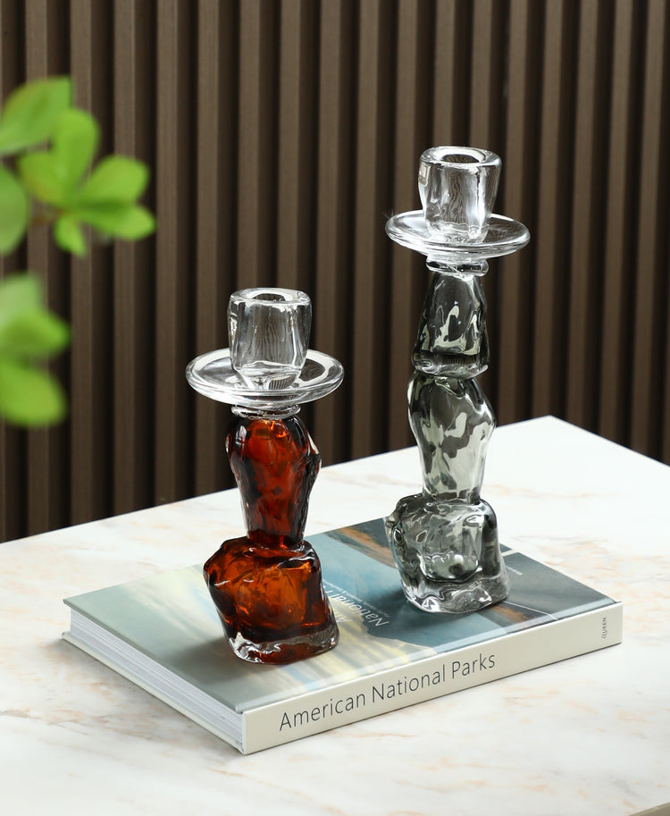 Sculptural vertical form (Small) I Candle holder