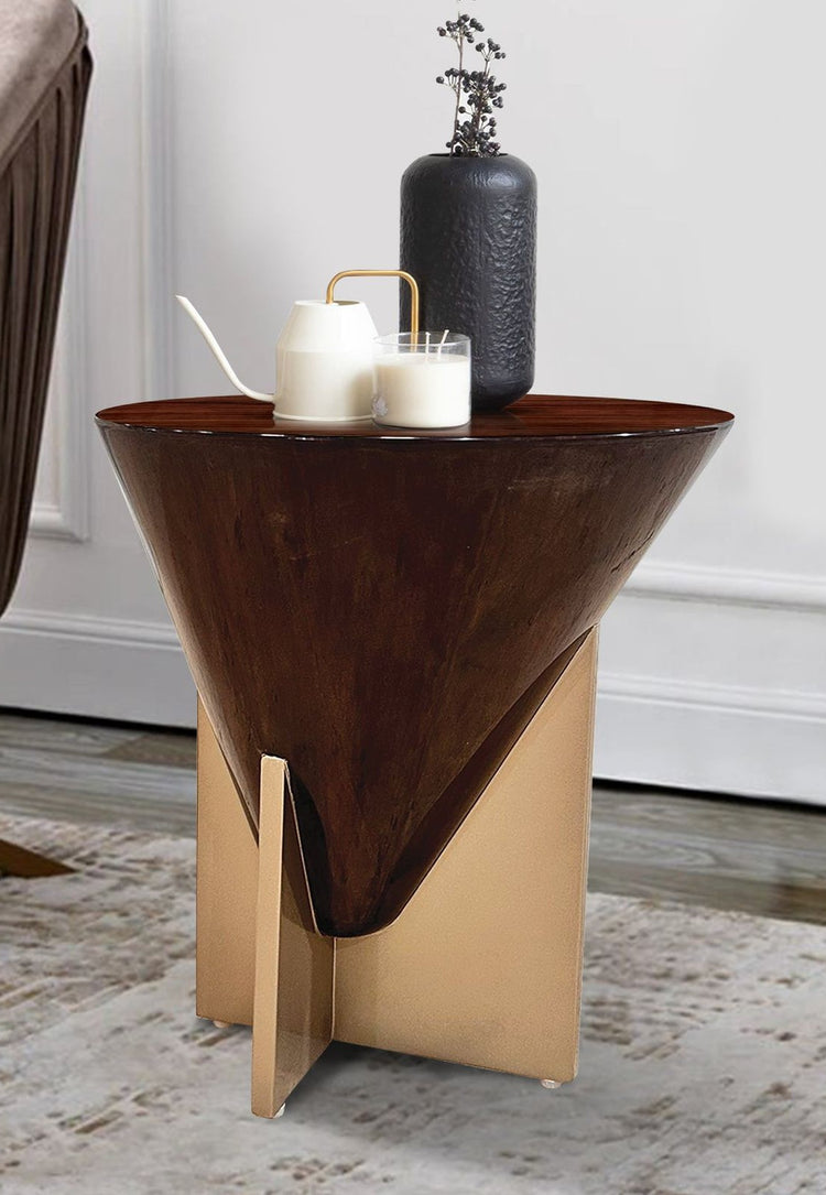 Modern classic I Table