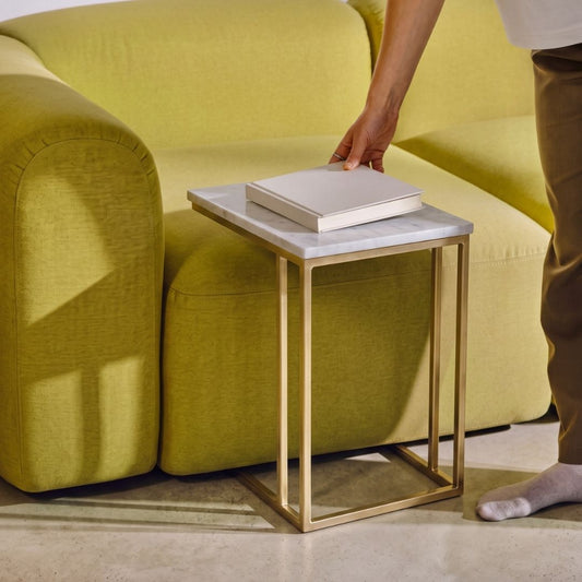 Functionally chic I Side table