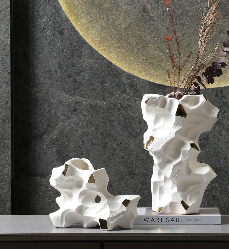 Inspired by timeless strength of nature I Vase
