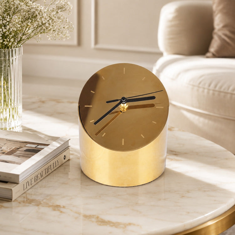 Golden precision I Clock