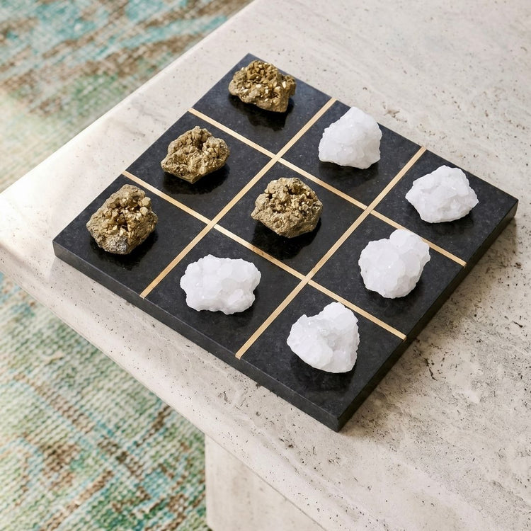 The perfect mix of strategy and chance I Table top game