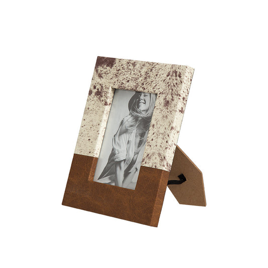 Fur-inspired luxury to frame your memories - brown