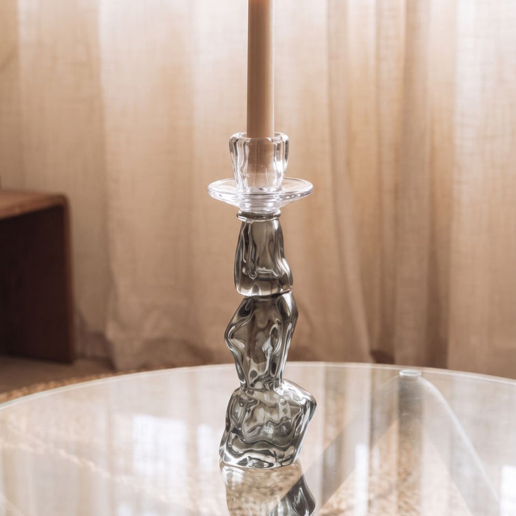 Sculptural vertical form (Large) I Candle holder