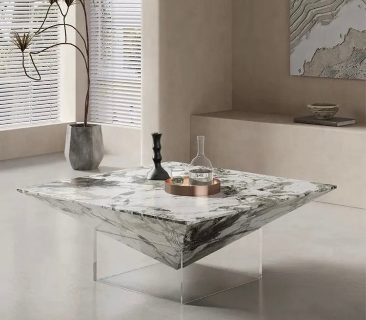 Designed to impress I Center table