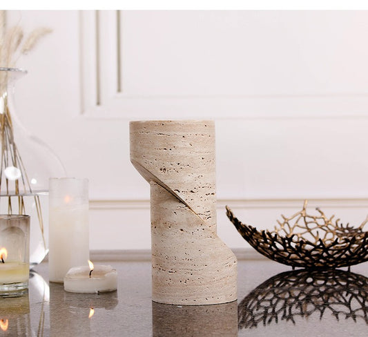 One size, one statement I Candle holder