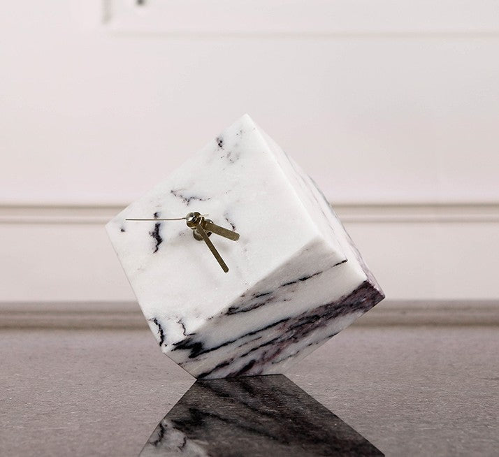 Timeless marble touch I Clock
