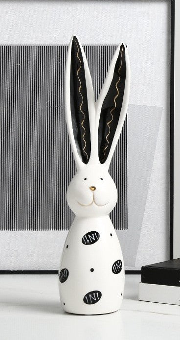 Long ears, big heart and a whole lot of cuteness I Styling piece