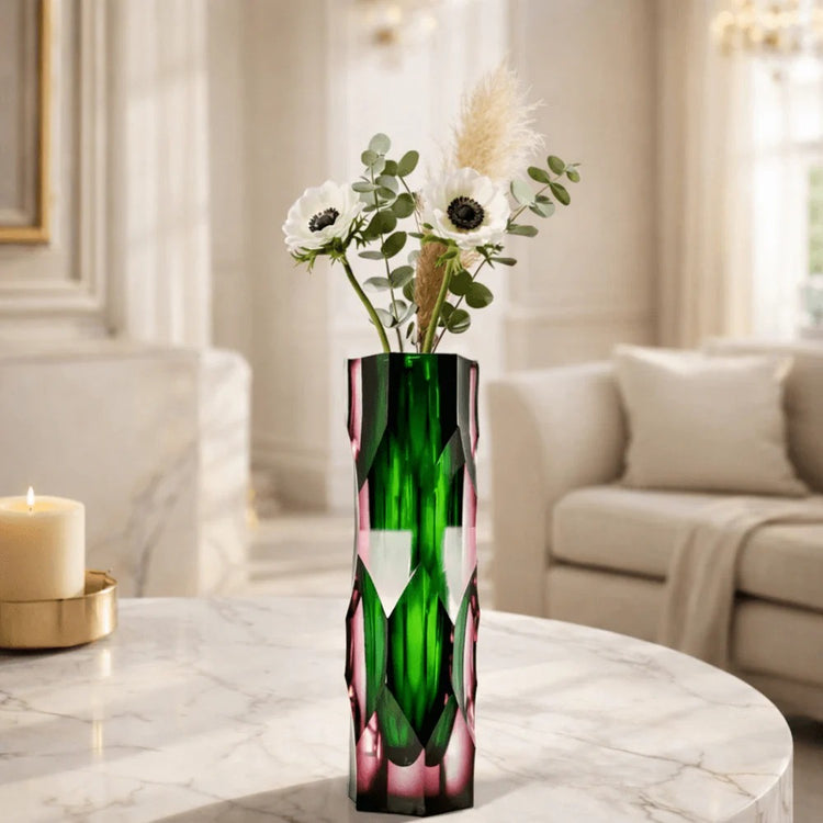 Midnight elegance I Vase